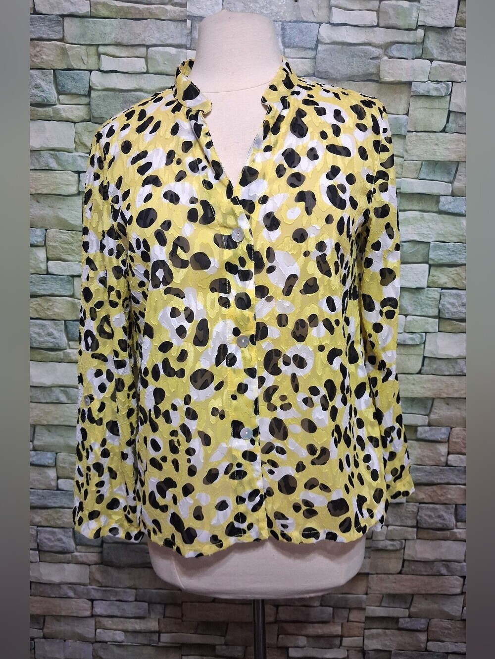 Ruby Rd. Yellow Black White Animal Print Button-Front Blouse